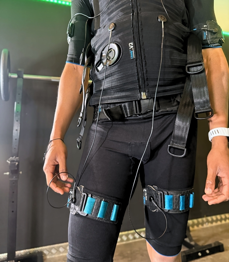 Miha Bodytec EMS-Weste mit Elektroden-Pads